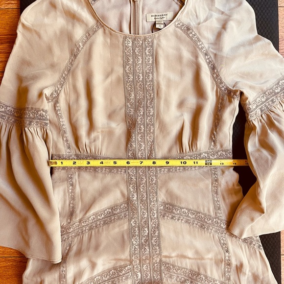 NWT $2,500 Burberry Silk Tan Long Sleeve Gown EU 36, US 02, Fits (2-4) 100 %Silk - Picture 11 of 17